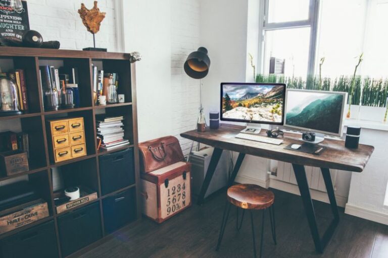 Decluttering Your Workspace for Enhanced Focus